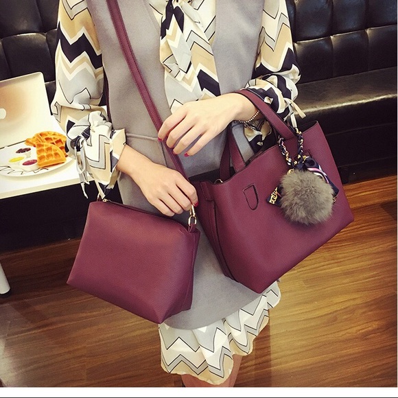 Handbags - 🌟❤️Burgundy Women hand Bag🍁❤️